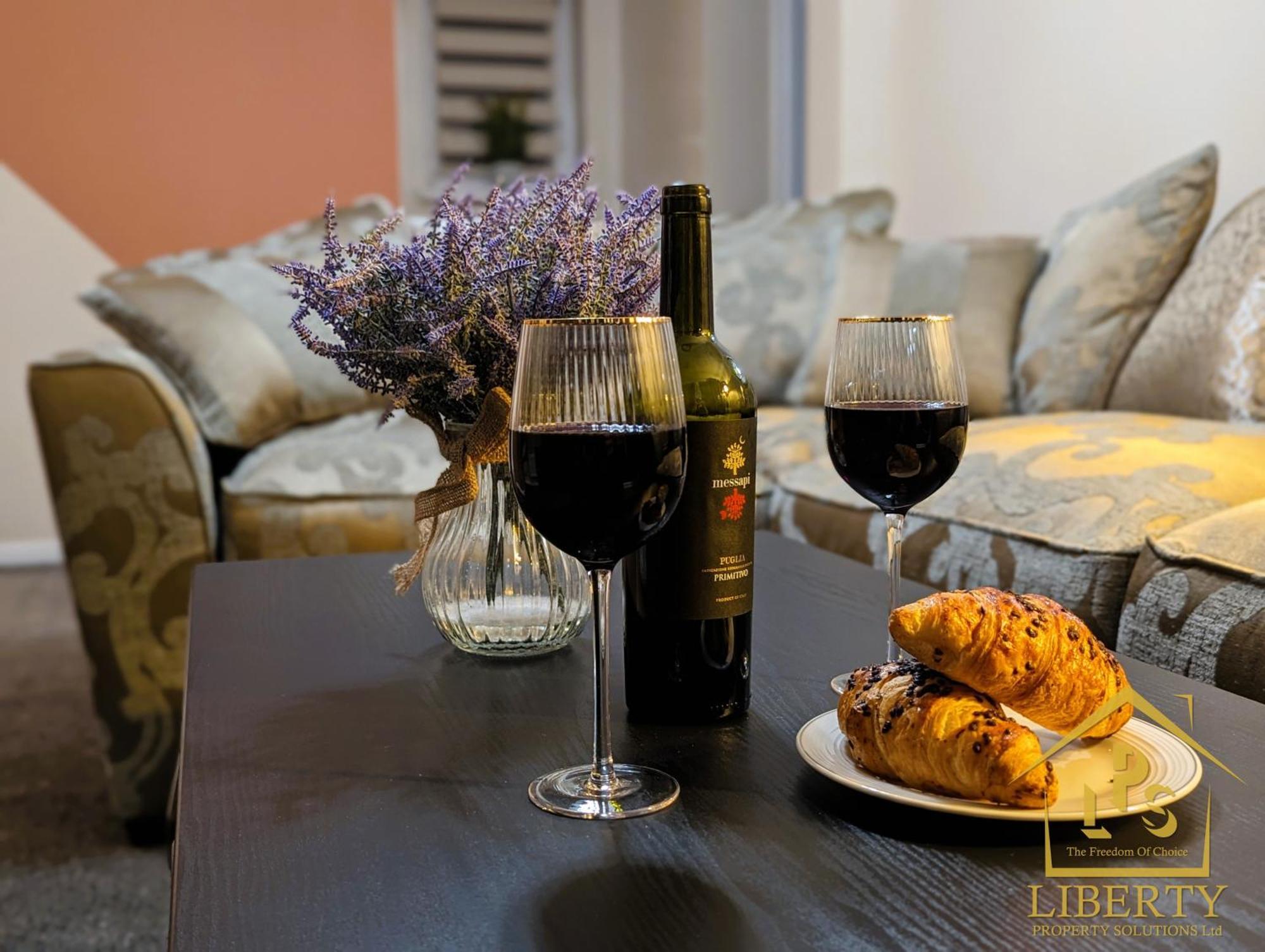6 Guests * 4 Bedroom * Free Wi-Fi *Huntingdon Exterior foto