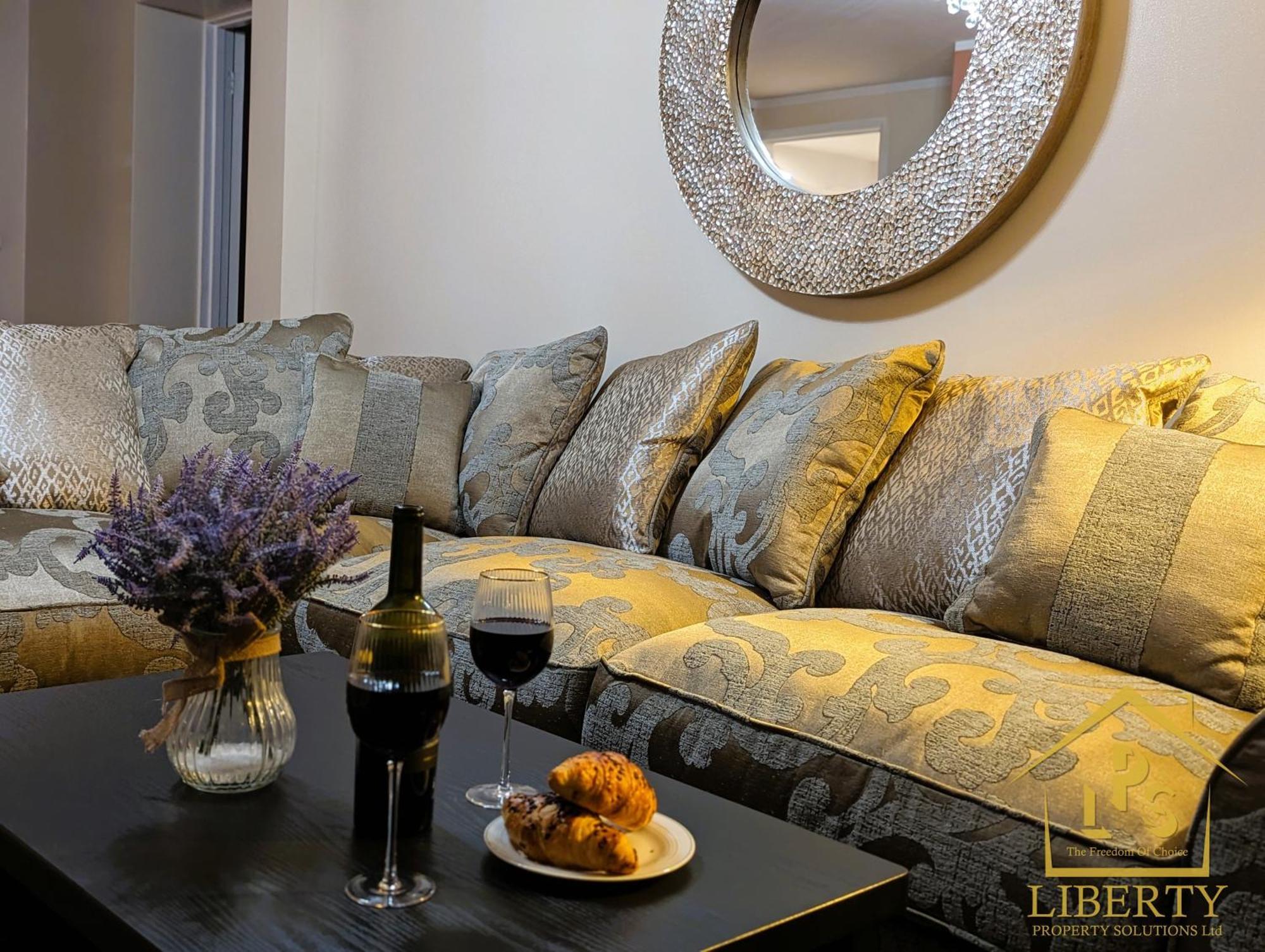 6 Guests * 4 Bedroom * Free Wi-Fi *Huntingdon Exterior foto