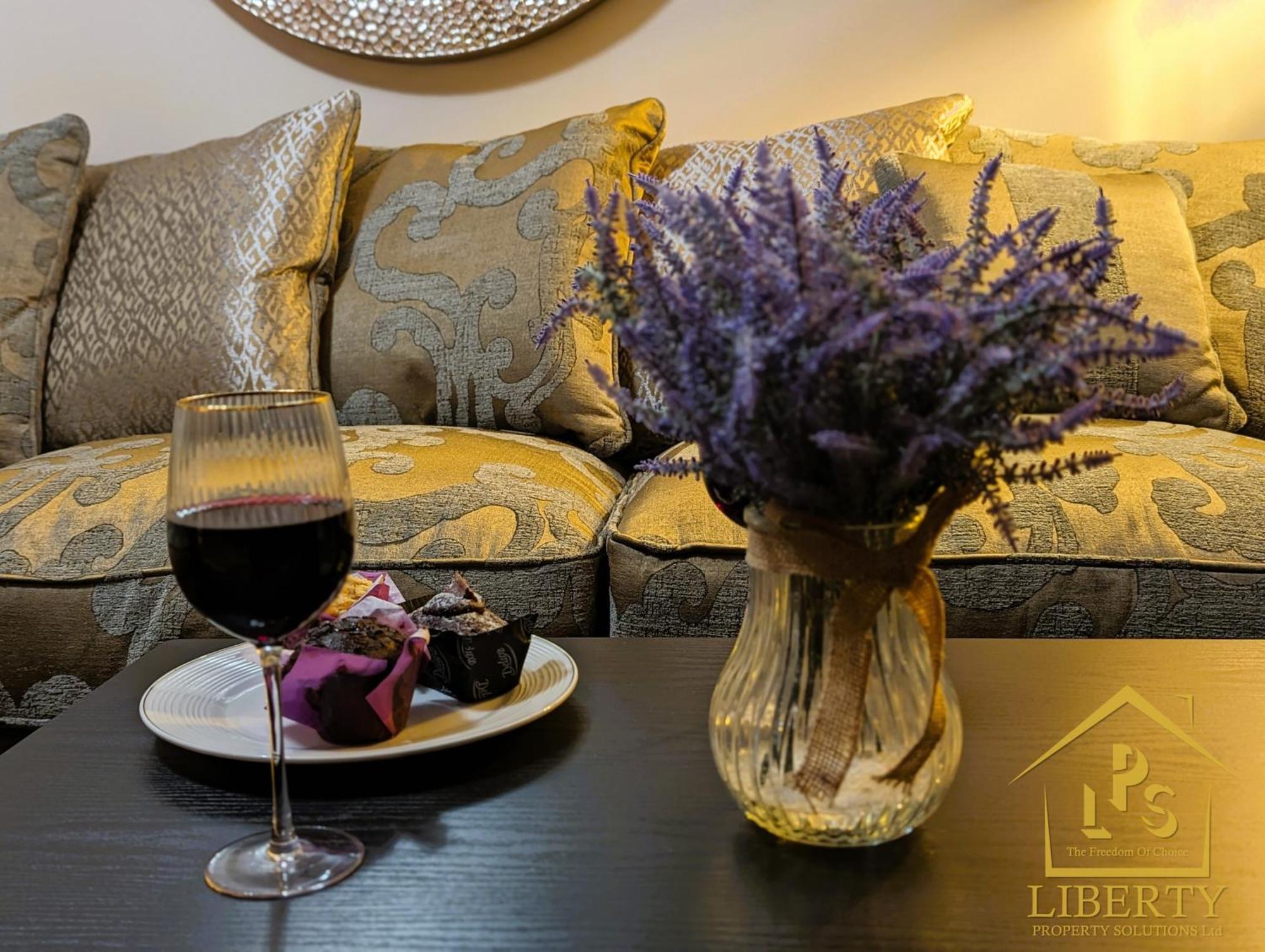 6 Guests * 4 Bedroom * Free Wi-Fi *Huntingdon Exterior foto